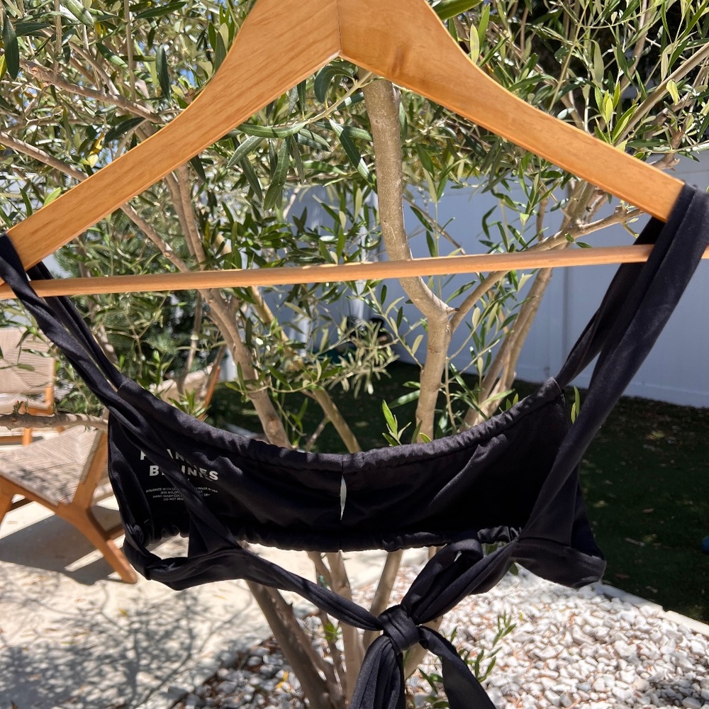 Frankies Bikinis Top